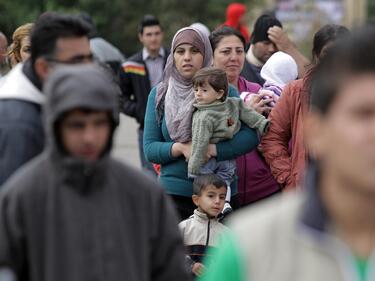 Четирима бежанци били заплаха за националната сигурност 