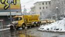 Обърнат кран промени движението на трамваите в София