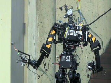 Роботи се борят за званието "Най-добър андроид"