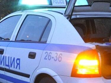 Маскирани грабят бензиностанция в София
