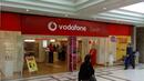 Vodafone обяви спад в приходите си за тримесечието