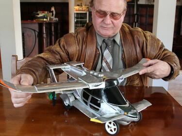 Българин реши проблема със задръстванията - изобрети летяща кола