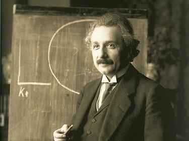Откриха неизвестна теория на Айнщайн