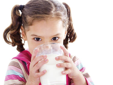 Затвориха детска градина заради съмнения за отровно мляко