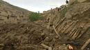 Свлачище погреба над 2000 души в североизточен Афганистан