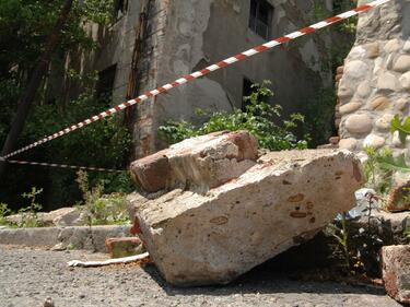 Премахват опасните сгради в София?