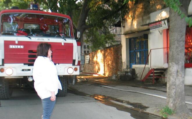 Пожар погълна склад за вторични суровини в Стара Загора