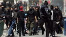 Гърция повдигна обвинения срещу 15 екстремисти