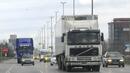 ЕС въвежда такса за замърсяването и шума от камионите
