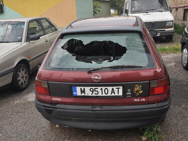 Незабравимата градушка в София - оправят пострадалите коли още година 