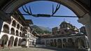 Опазването на Рилския манастир става приоритет за държавата