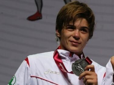 България спечели първи медал на Световното по борба