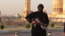 ФБР знае кой стои зад черната маска в кървавите клиповете на "Ислямска държава" 