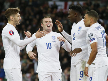 Англия громи, шок за Испания в квалификациите за Евро 2016