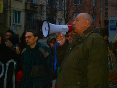 Шуменци на протест срещу сметките за ток 