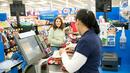 1/5 от служителите на Wal-Mart печелят под 9 долара на час
