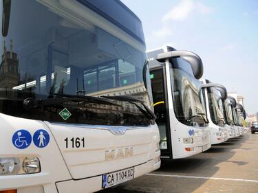 Автобусите в „Младост” с нови маршрути
