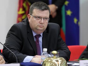 Цацаров поряза мерака на РБ за импийчмънт на главния прокурор