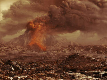 На Венера продължават да изригват вулкани 
