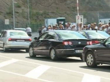 Натоварен трафик през граничния пункт "Маказа"
