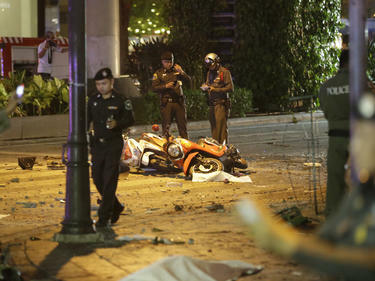 Тайландските власти идентифицираха нападателя, заложил взривното устройство в Банкок