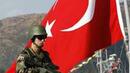 Турците готови да вкарат армия в Сирия, обстрелват и днес кюрдите