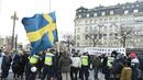 Жестоко или разумно?! Швеция спира да приема роднини на бежанците