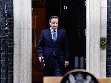 Скандал в Лондон: Премиерът призна, че се е облагодетелствал от семейна офшорка