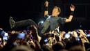 Брус Спрингстийн отмени концерт заради хомофобски закон