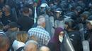 Сблъсъци в Раднево между протестиращи и полиция, трима униформени ранени