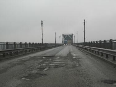 Ограничават за три дни преминаването през Дунав мост при Русе