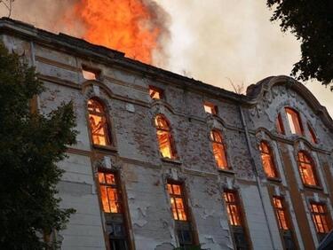 Тръгна делото за изгорелите тютюневи складове в Пловдив