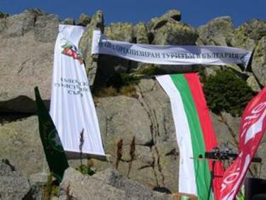 Алпинистът Боян Петров грабна почетно туристическо отличие