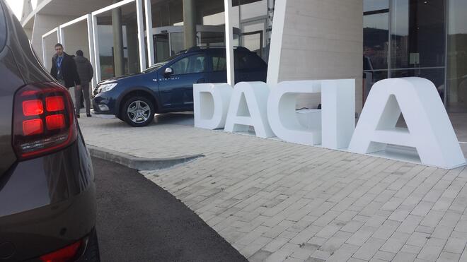 Dacia заведе на "пластичен хирург" всичките си модели (СНИМКИ)