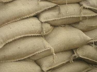 НАП спря ДДС измама с фиктивен износ на брашно