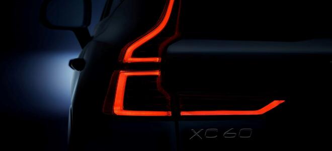 Volvo представи новия XC60 в Женева (СНИМКИ)