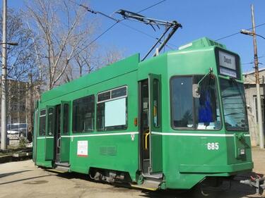 Бракувани швейцарски трамваи заменят най-старите в София