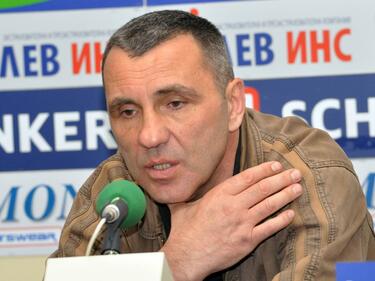 Касапницата в Лондон станала пред очите на български треньор