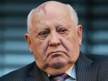 Горбачов: Пак сме в Студена война