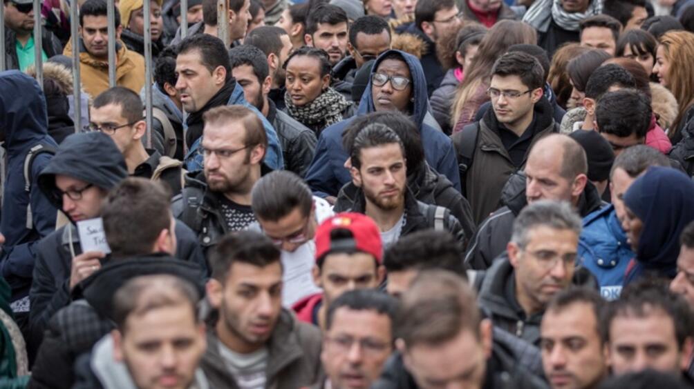 Страните от ЕС са приели пет пъти повече мигранти от