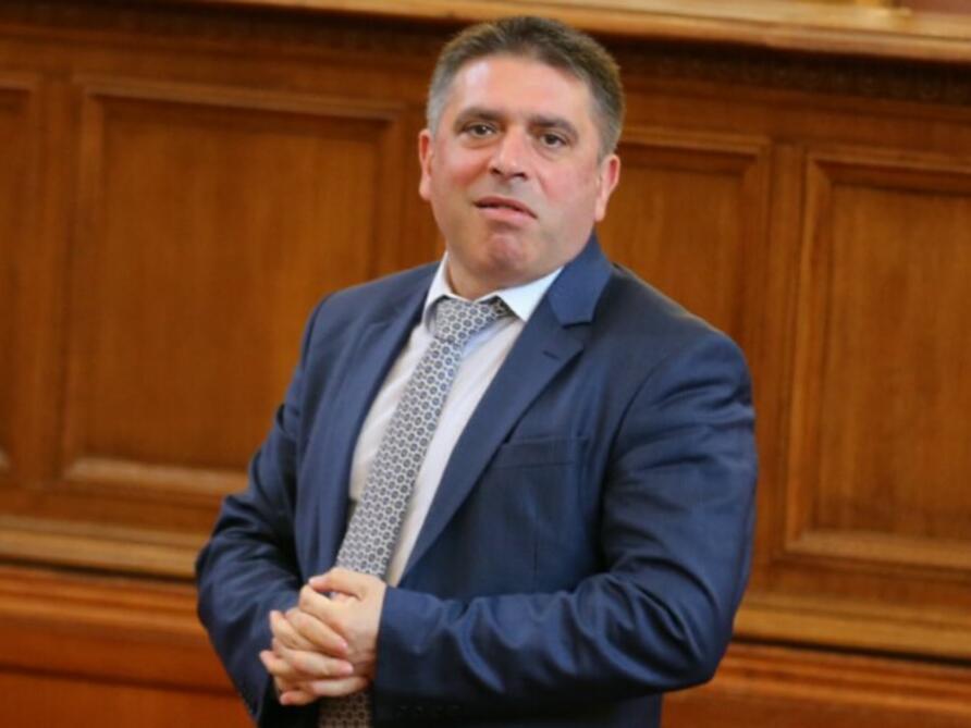 Шефът на парламентарната правна комисия Данаил Кирилов от ГЕРБ отхвърли
