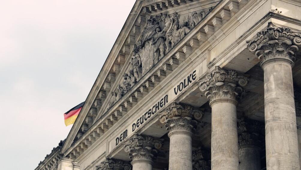 Германският парламент узакони еднополовите бракове Това се случва няколко дни