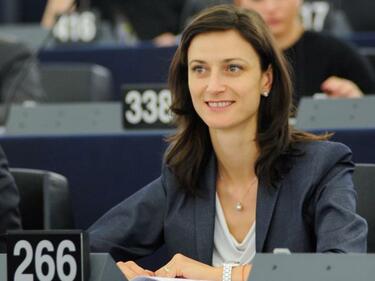 Евродепутатите одобриха Мария Габриел за комисар