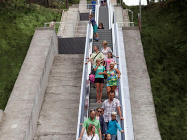 В Албена пуснаха ескалатори от крайните хотели до морето