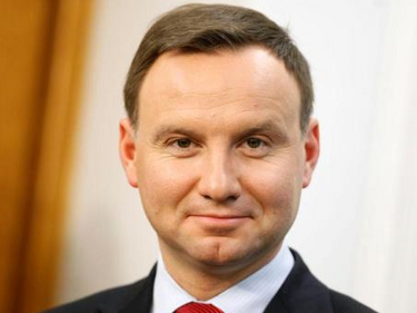 Полският президент наложи вето върху скандалния съдебен закон