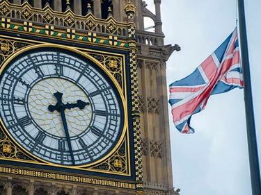Лондон: След 20 месеца край на свободното пътуване до Великобритания