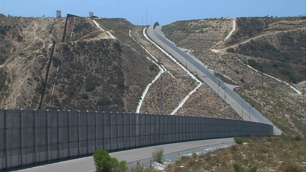 Турция започна да изгражда стена по границата си с Иран