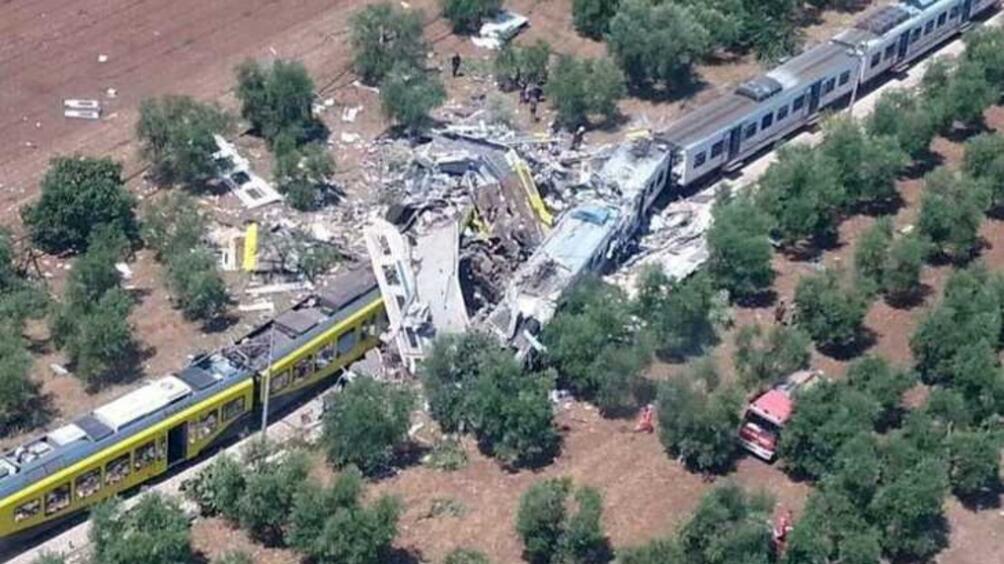 Влаковата катастрофа в Египет взе 49 жертви Властите обаче очакват