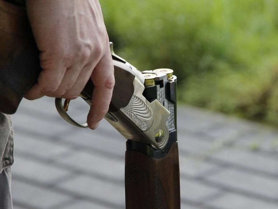 32-годишен мъж се самопростреля с пушка в Пирин. Сигналът е