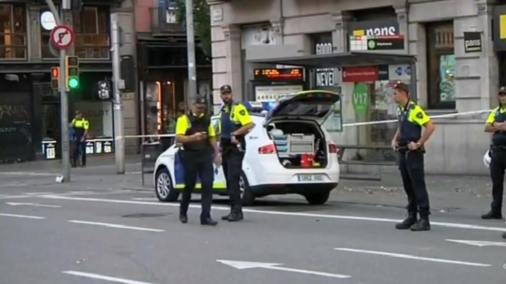 Четиринайсет души са загинали след нападенията в Испания, след като